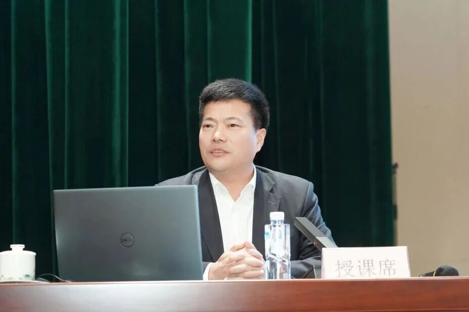 微信图片_2025-12-05_082112_027.jpg
